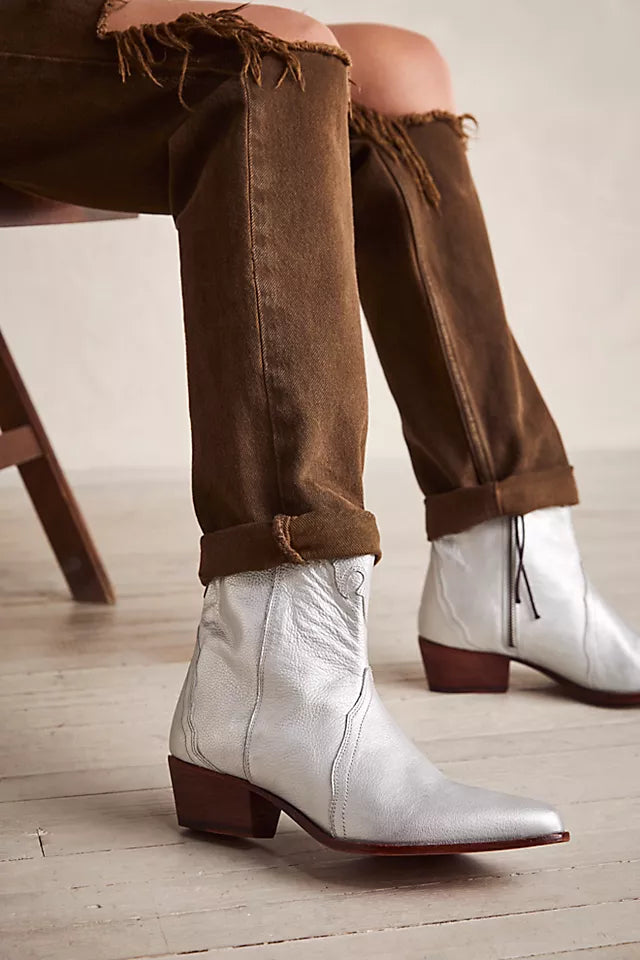 New fashion boot outlet