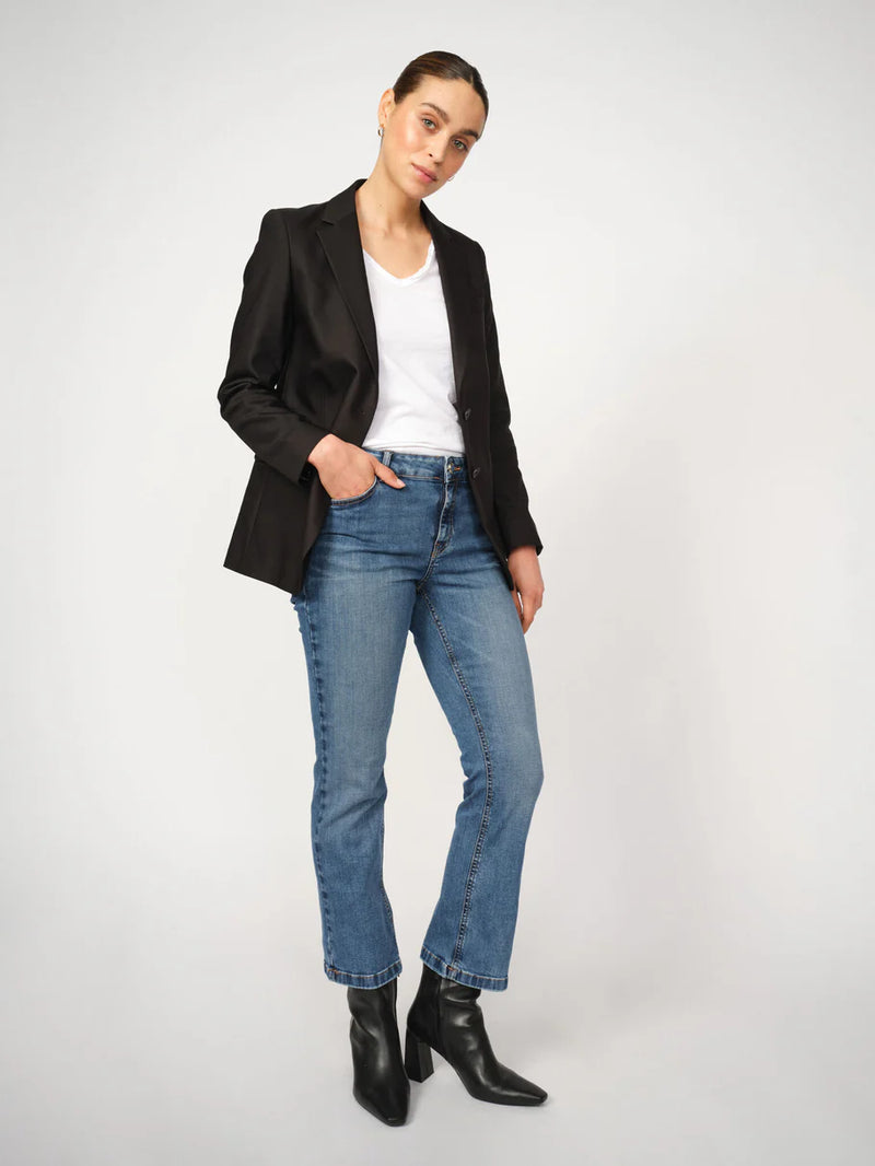 MMAshley Imera Jean