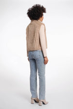 Dava Vest