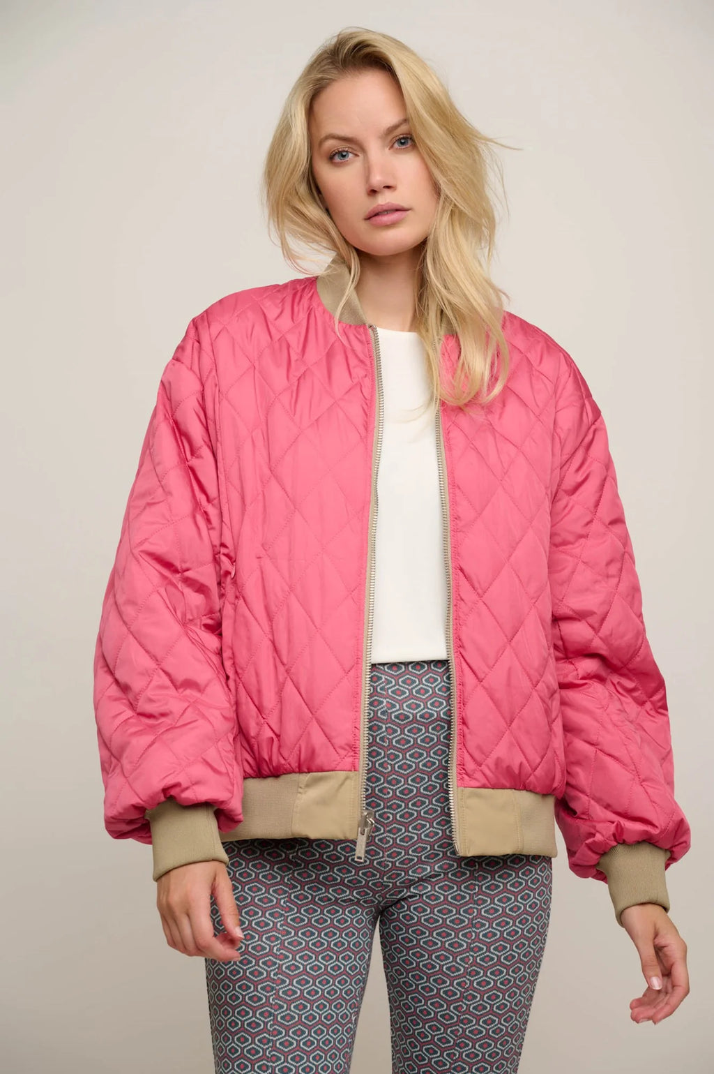 Elyn Reversible Bomber Jacket - Sand/Lipgloss