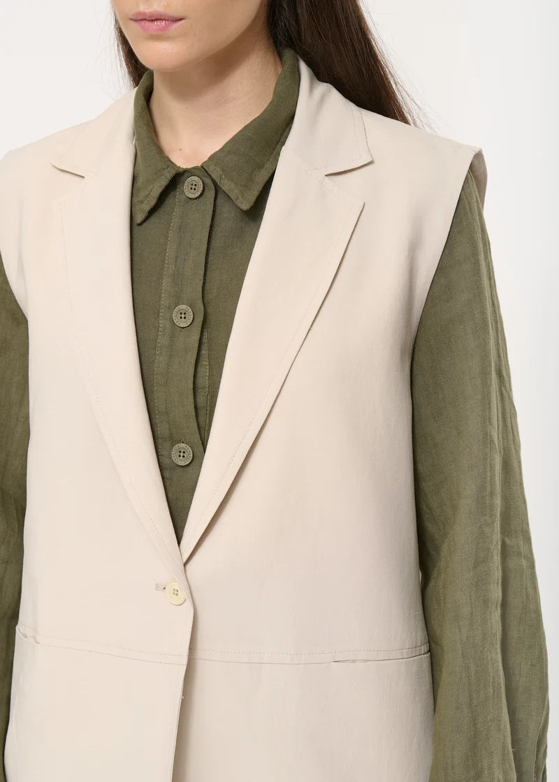 Jaipur Sleeveless Suit Jacket