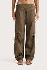 Calais Pant - Walnut