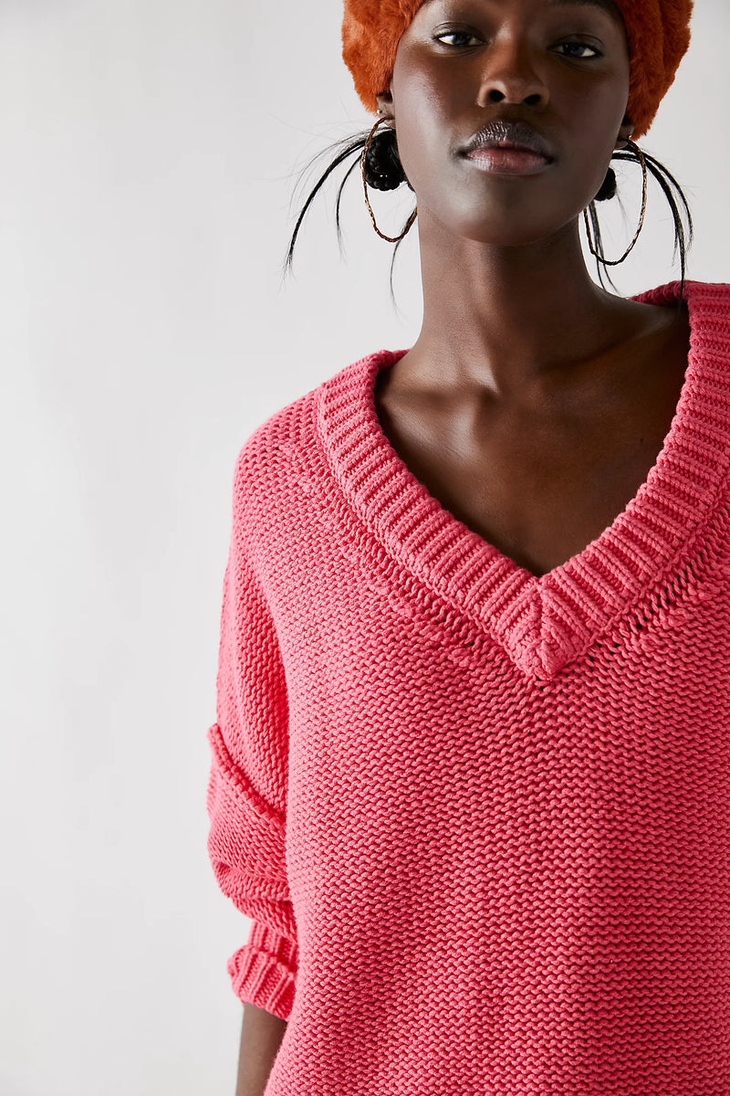 Alli V-Neck Sweater - Strawberry Spritz