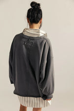 Venice V Neck Graphic
