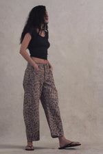Good Luck Printed Barrel Jeans - Leo/Brown Sugar Combo
