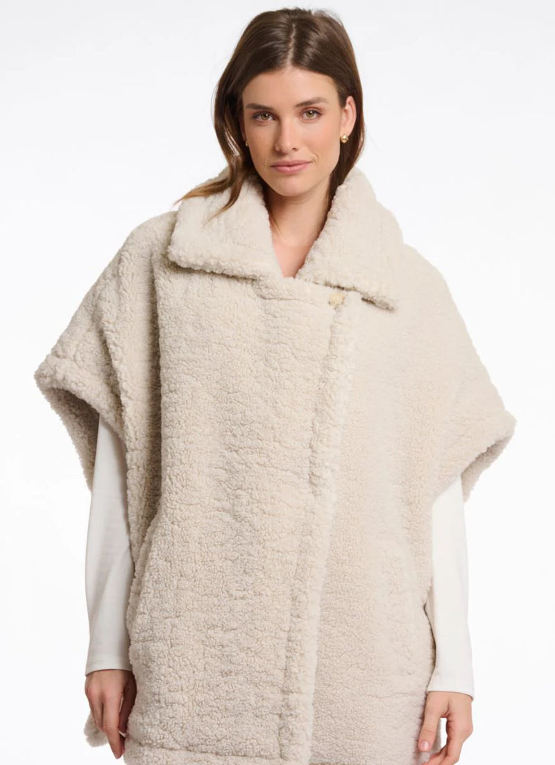 Luca Teddy Cape