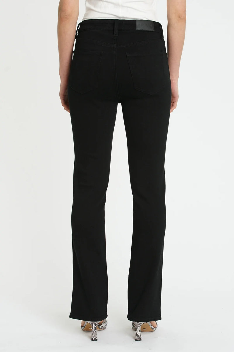 Teagan High Rise Vented Straight Jean